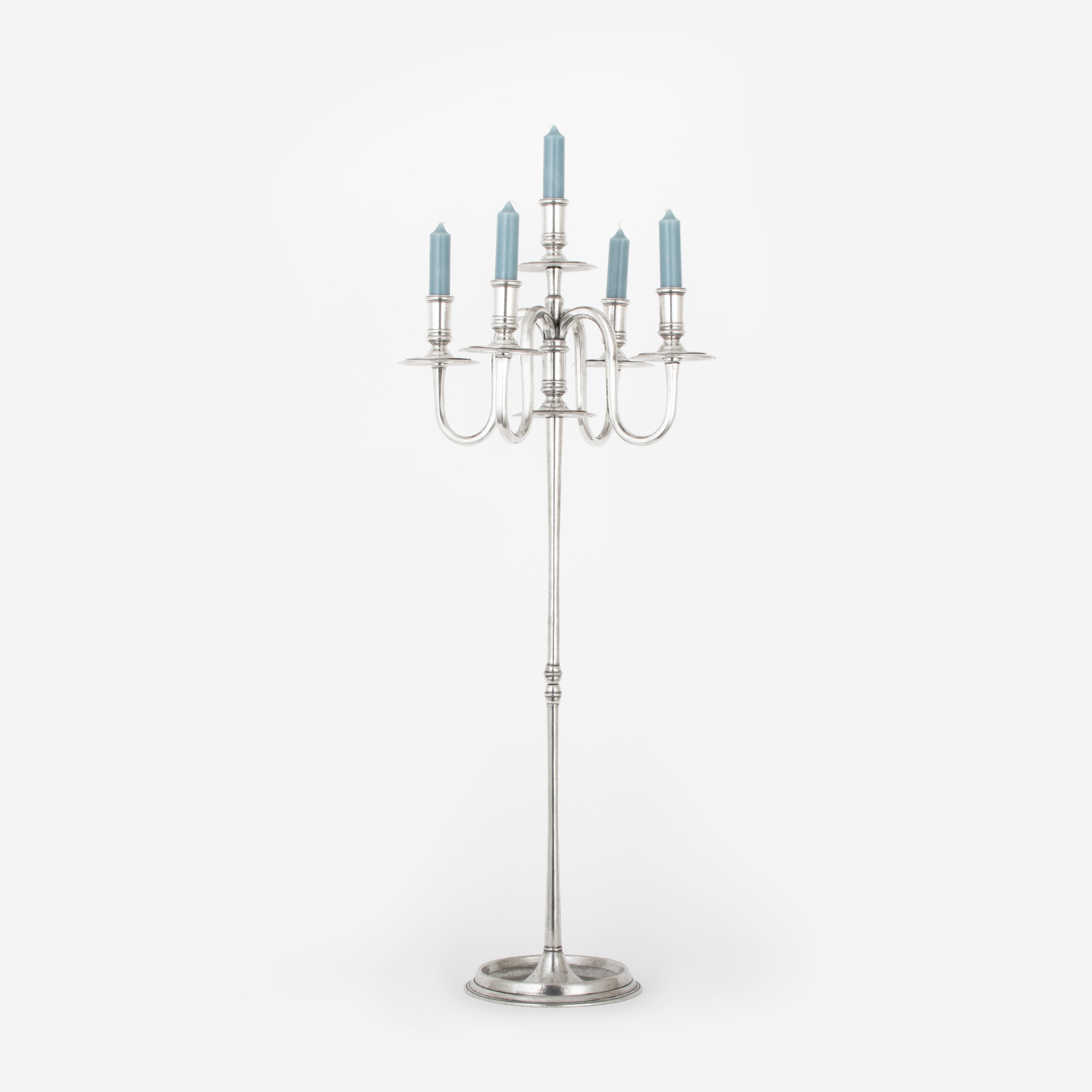Chandelier classique extra haut