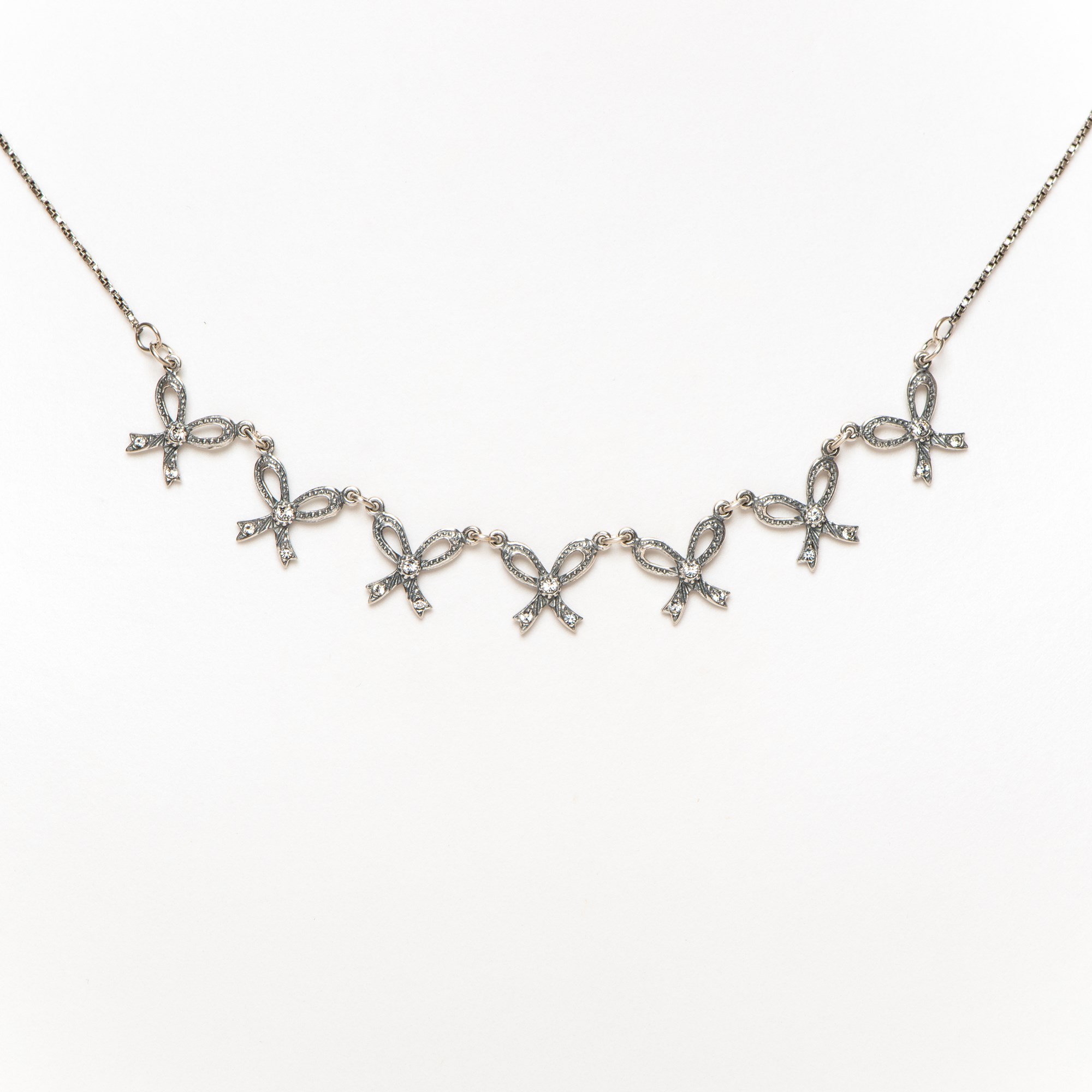 Collier Noeud