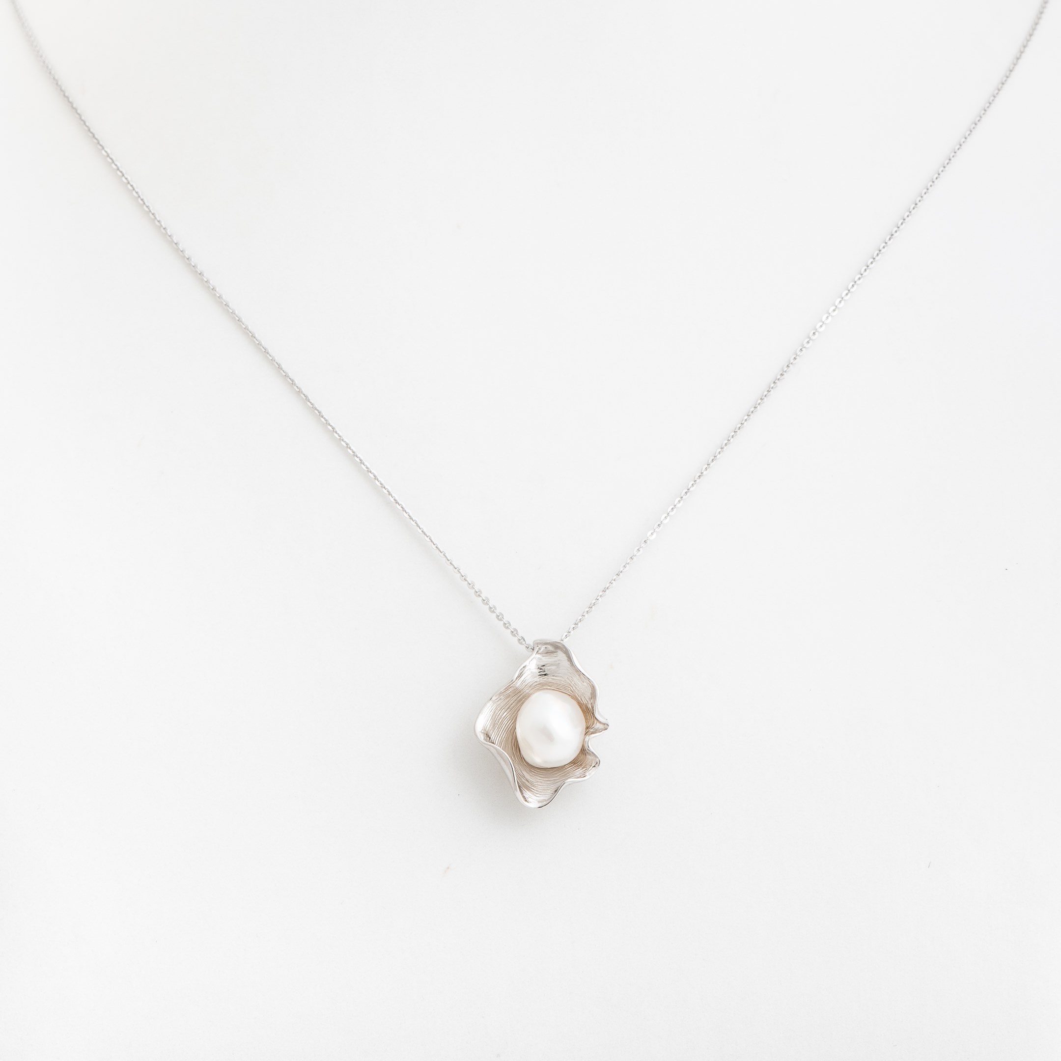Art Nouveau Collier Collier Secret 