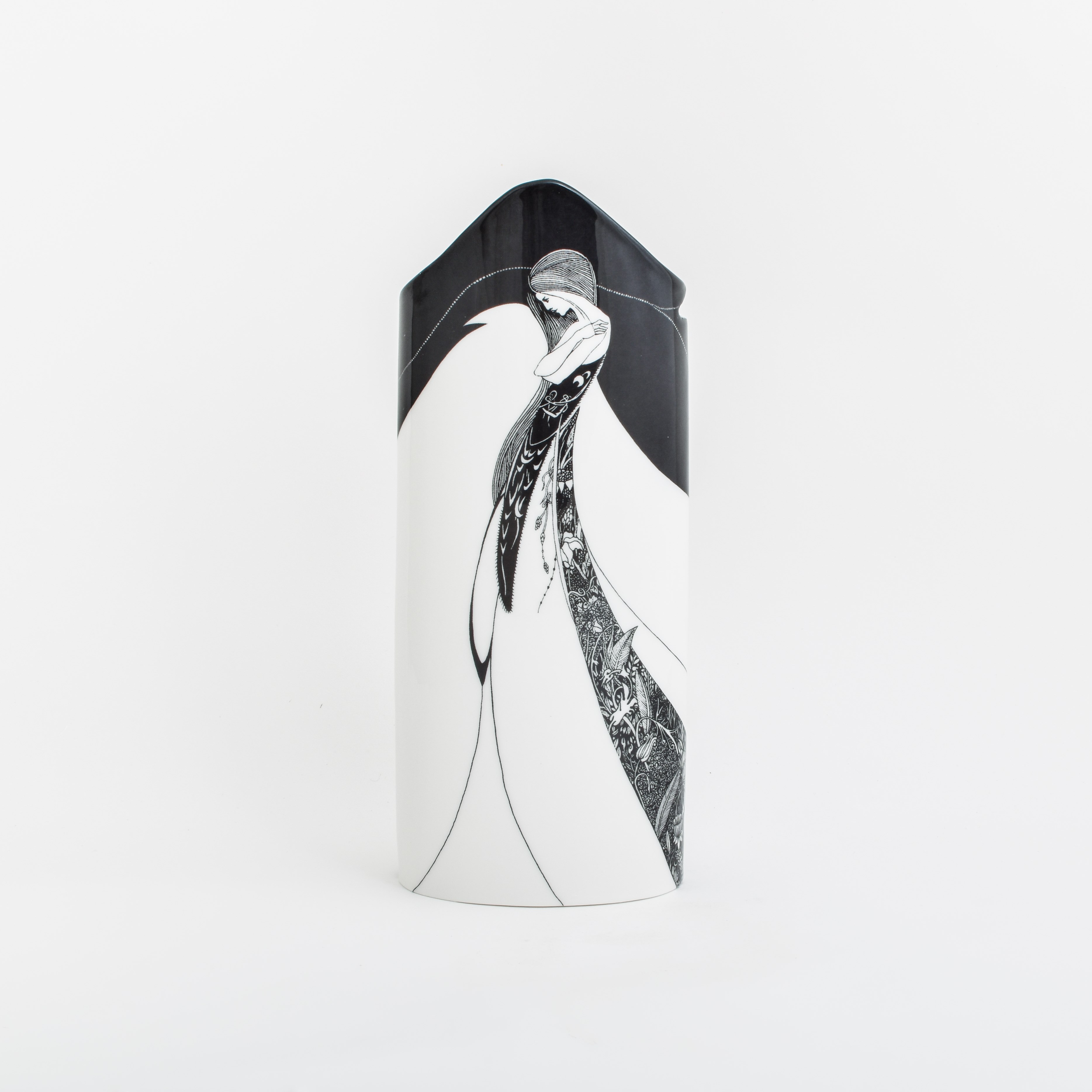 Vase Beardsley Lady in Long Dress