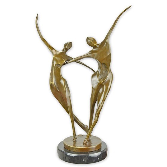Sculpture en bronze de danseurs