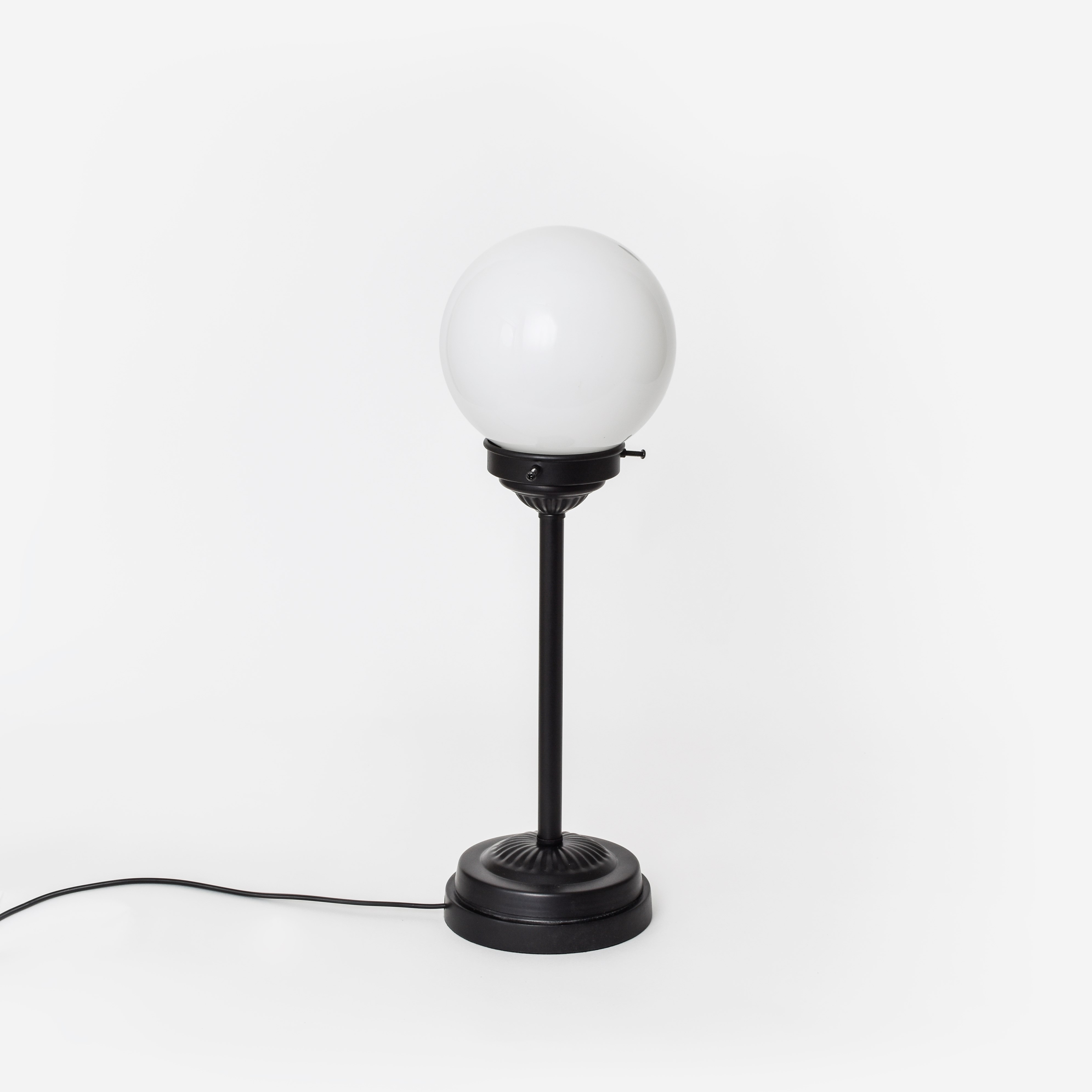 Lampe de Table Slim Globe Ø 15 Moonlight 