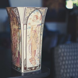 Vase Nouveau Dames Mucha