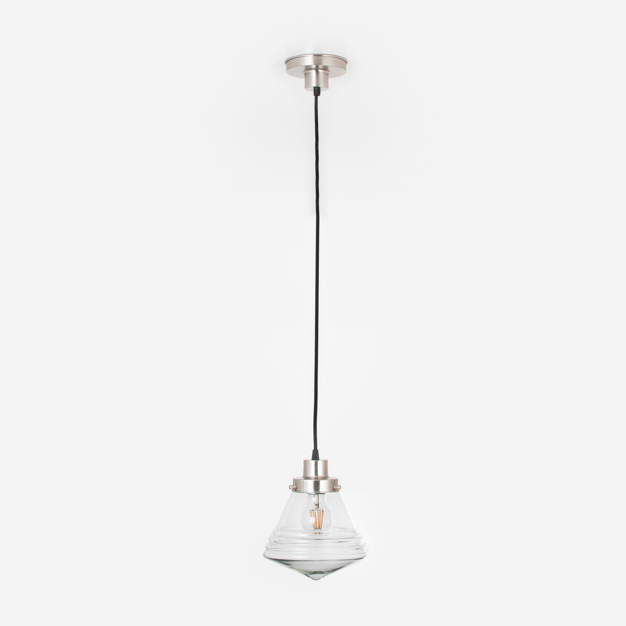 Suspension sur cordon Luxe School Small Helder 20's Nickel mat