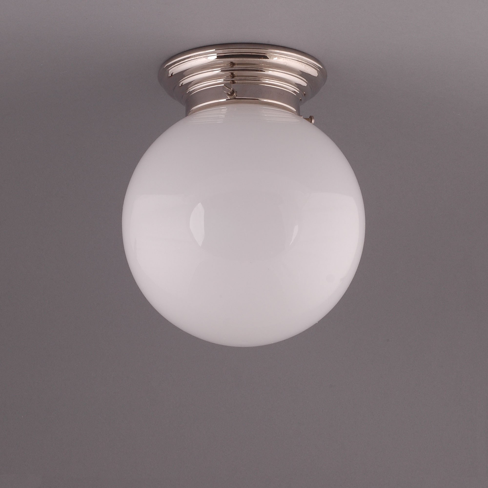 Globe de plafonnier en différents modèles