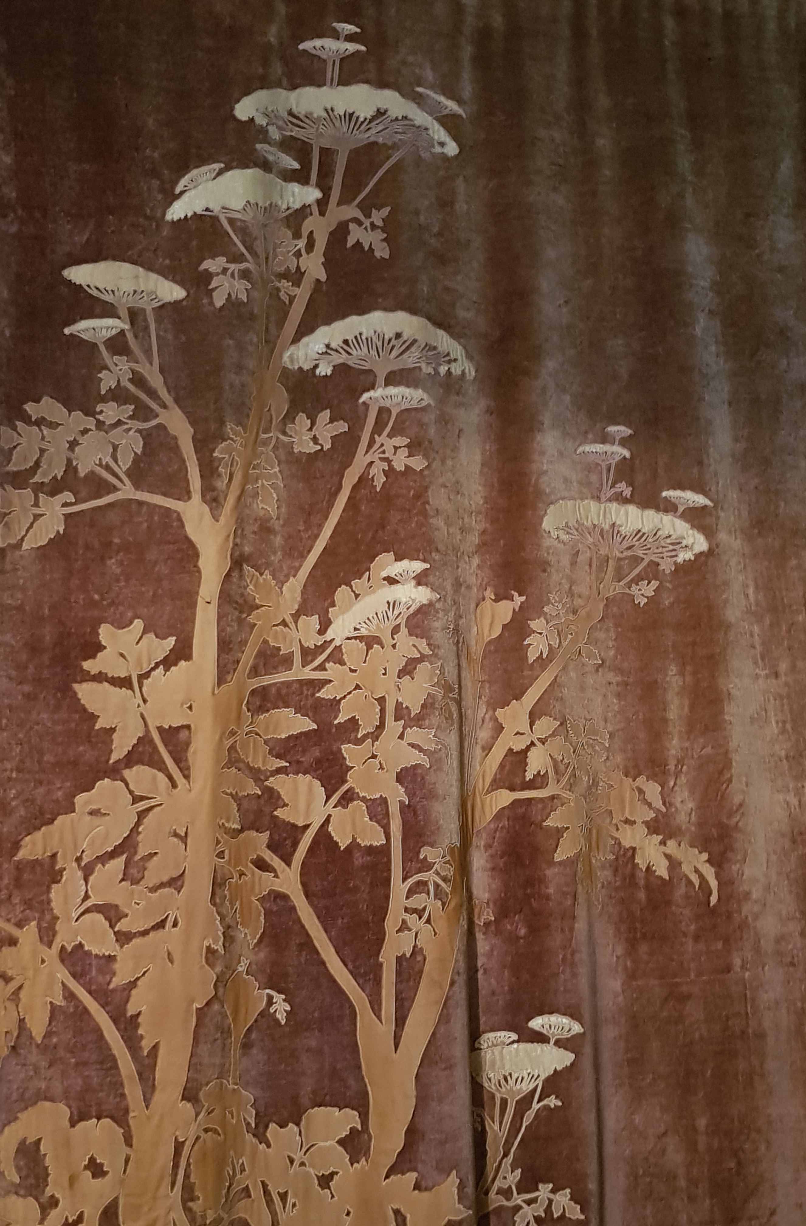 Texture aux Ombrelles, 1900. ©Art Deco Webshop. Texture aux Ombrelles, 1900. ©Art Deco Webshop.